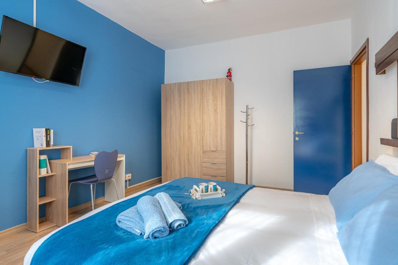 Bilocale Blue Relax Lejlighed Erba Eksteriør billede